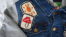 Load image into Gallery viewer, Loom Knit Retro Patches