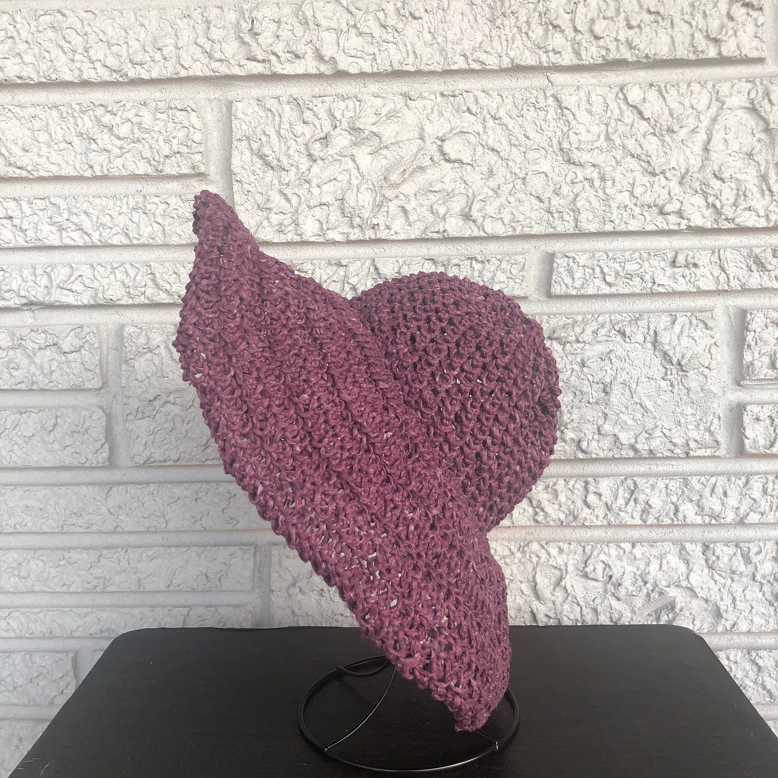Loom Knit Current Situation Beach Hat – BOHLD Loom Knitting